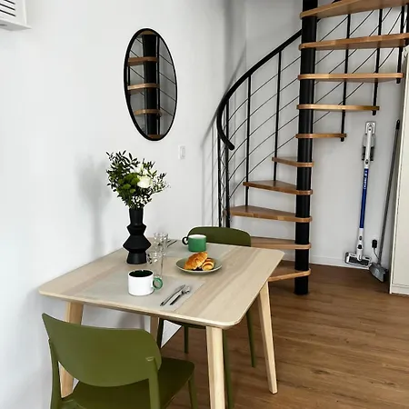 Le Bosquet 1 Bedroom Duplex Apartment Niort
