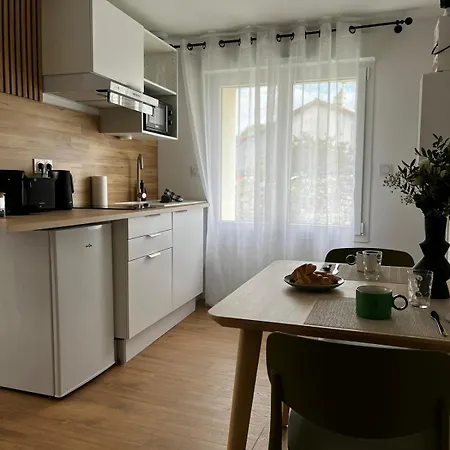 Le Bosquet 1 Bedroom Duplex * Niort